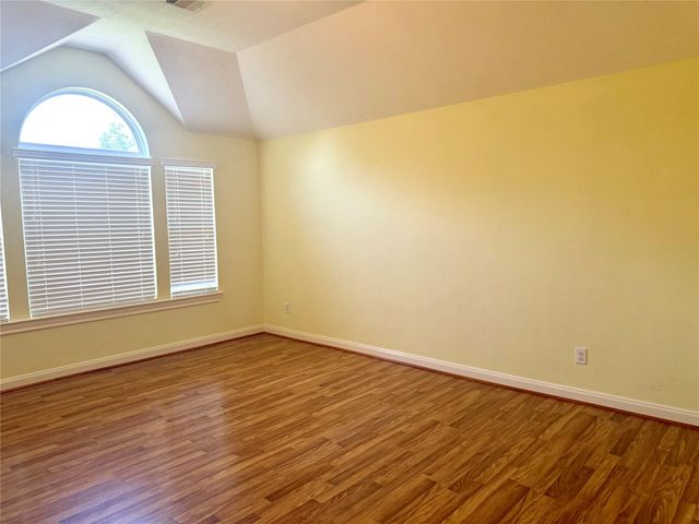 6839 Emerson, Sugar Land, TX 77479