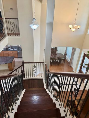 6839 Emerson, Sugar Land, TX 77479
