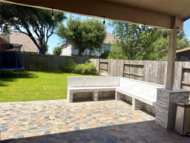 6839 Emerson, Sugar Land, TX 77479
