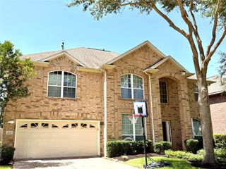 6839 Emerson, Sugar Land, TX 77479