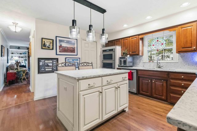 501 Kuhlman Drive, Versailles, KY 40383