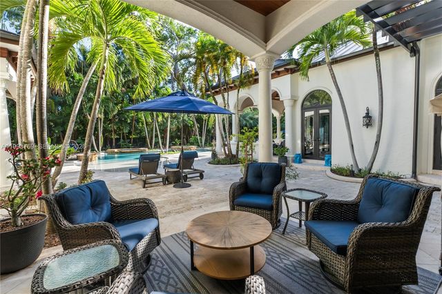 6350 SW 107th St, Pinecrest, FL 33156