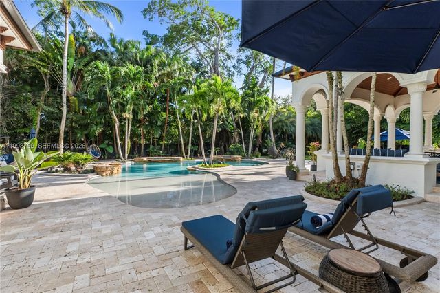 6350 SW 107th St, Pinecrest, FL 33156