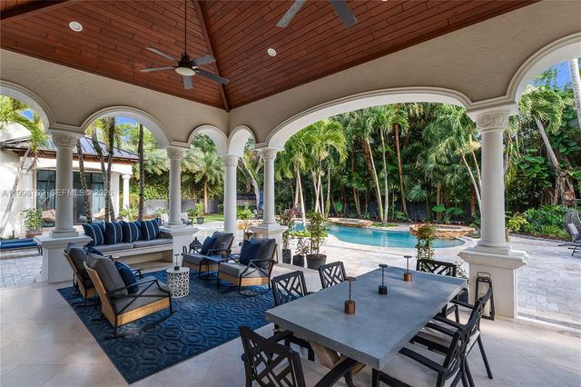 6350 SW 107th St, Pinecrest, FL 33156
