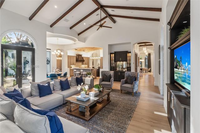 6350 SW 107th St, Pinecrest, FL 33156