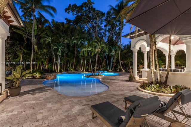 6350 SW 107th St, Pinecrest, FL 33156