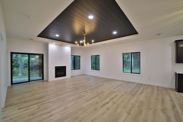 16550 Sanctuary Lane, Brainerd, MN 56401