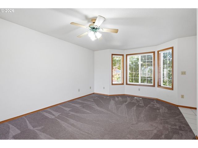 2826 Nw SIERRA Pl, Camas, WA 98607