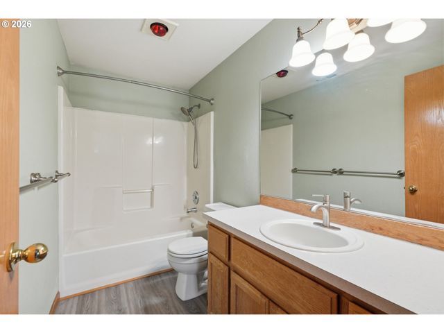 2826 Nw SIERRA Pl, Camas, WA 98607