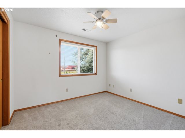 2826 Nw SIERRA Pl, Camas, WA 98607