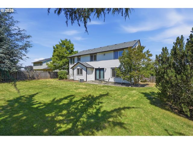 2826 Nw SIERRA Pl, Camas, WA 98607