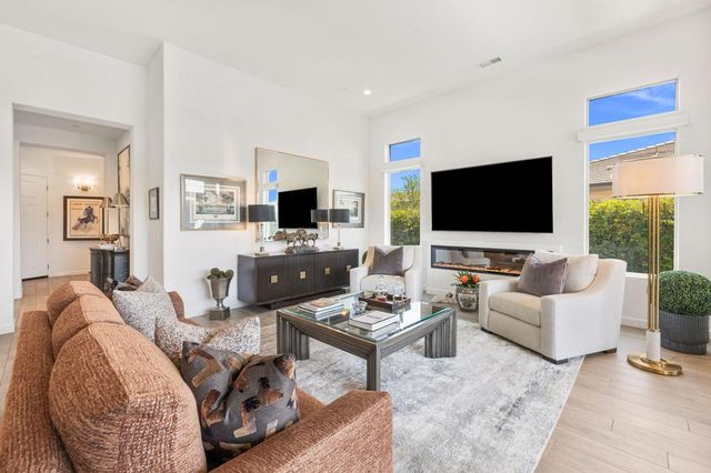 31 Chablis, Rancho Mirage, CA 92270