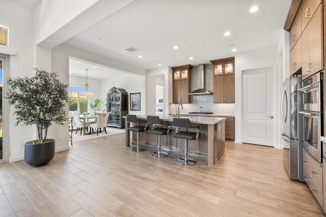 31 Chablis, Rancho Mirage, CA 92270