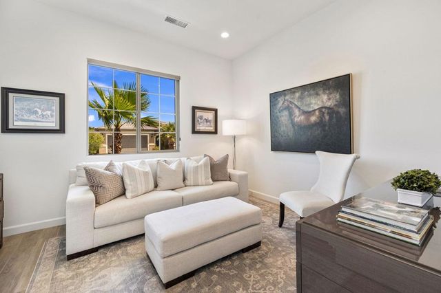31 Chablis, Rancho Mirage, CA 92270