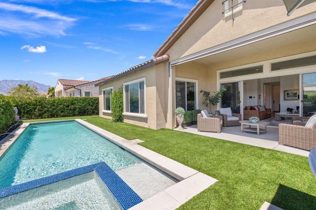 31 Chablis, Rancho Mirage, CA 92270