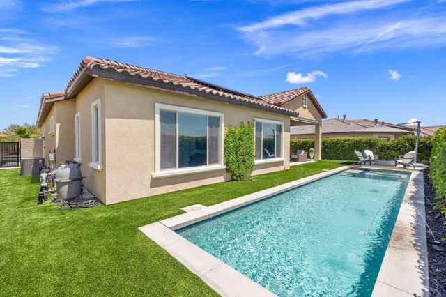 31 Chablis, Rancho Mirage, CA 92270