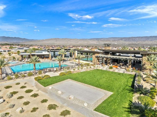31 Chablis, Rancho Mirage, CA 92270