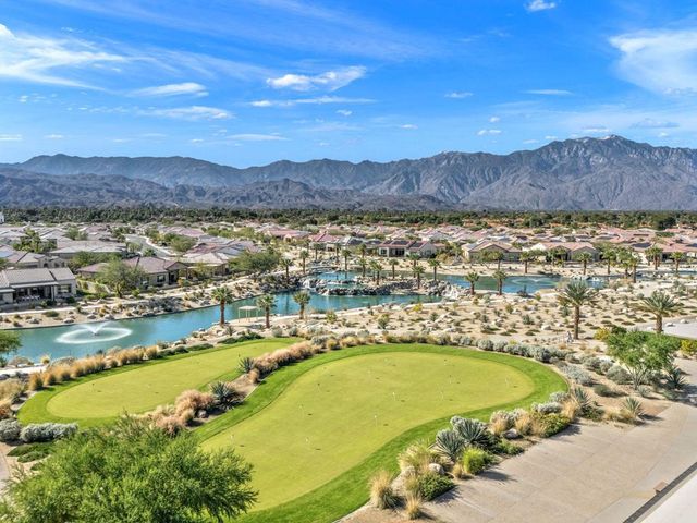 31 Chablis, Rancho Mirage, CA 92270