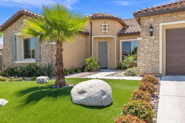 31 Chablis, Rancho Mirage, CA 92270