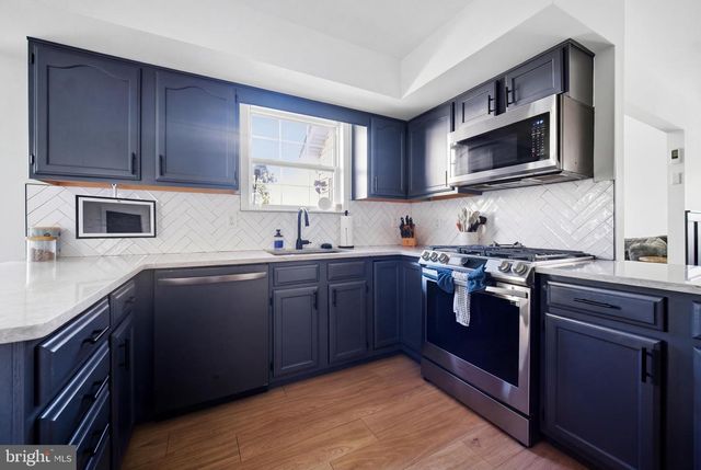 2233 APPLE WAY, Bensalem, PA 19020