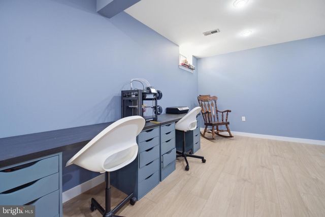 2233 APPLE WAY, Bensalem, PA 19020