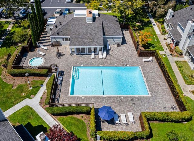 851 Peary, Foster City, CA 94404