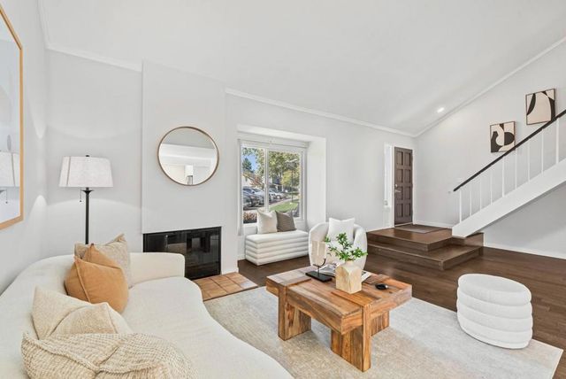 851 Peary, Foster City, CA 94404