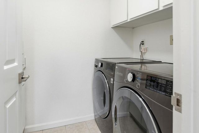 23 Dory Lane, Foster City, CA 94404