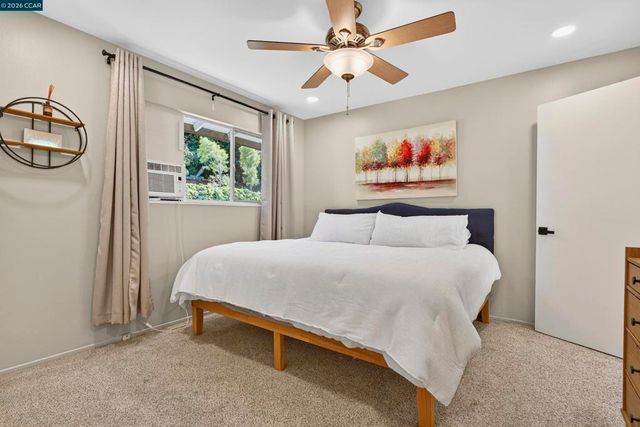 1165 Nob Hill Ave, Pinole, CA 94564