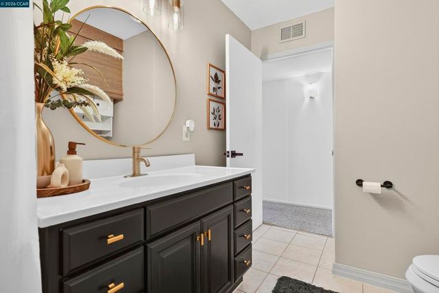 1165 Nob Hill Ave, Pinole, CA 94564