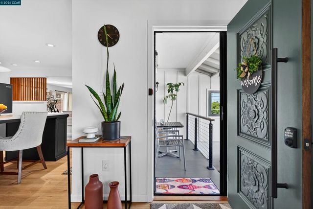 1165 Nob Hill Ave, Pinole, CA 94564