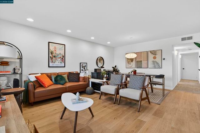 1165 Nob Hill Ave, Pinole, CA 94564