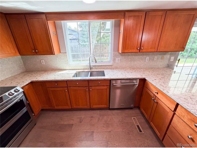 3182 S Xeric Ct, Denver, CO 80231