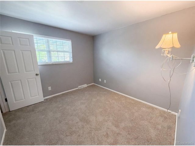 3182 S Xeric Ct, Denver, CO 80231