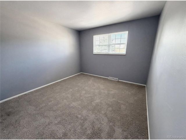 3182 S Xeric Ct, Denver, CO 80231