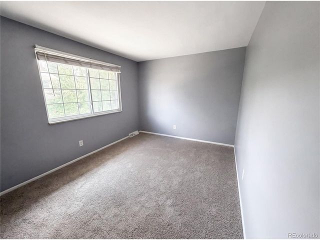 3182 S Xeric Ct, Denver, CO 80231