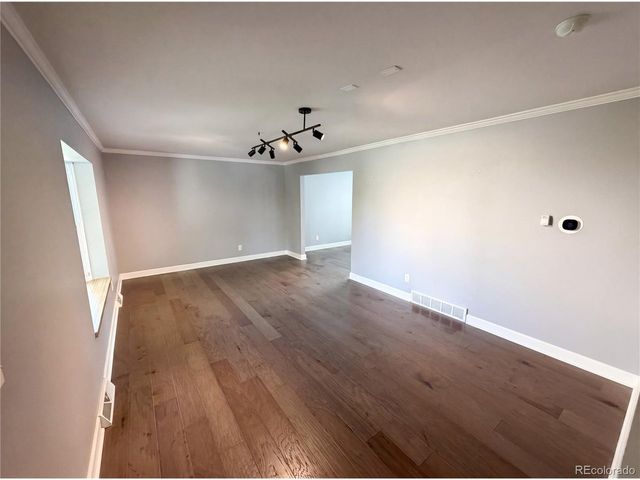 3182 S Xeric Ct, Denver, CO 80231