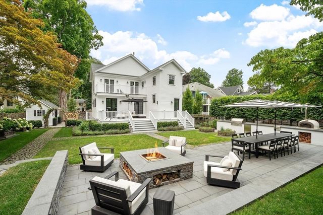 55 Maple Avenue, Andover, MA 01810