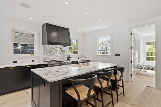 55 Maple Avenue, Andover, MA 01810