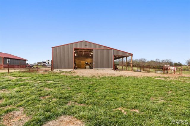 16093 Smith Road, Farmington, MO 63640