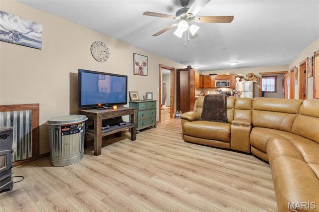 16093 Smith Road, Farmington, MO 63640