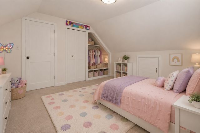 80 Webster St, Douglas, MA 01516