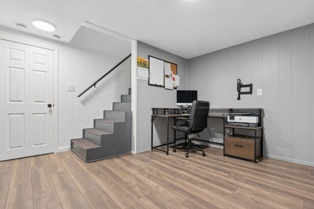 80 Webster St, Douglas, MA 01516
