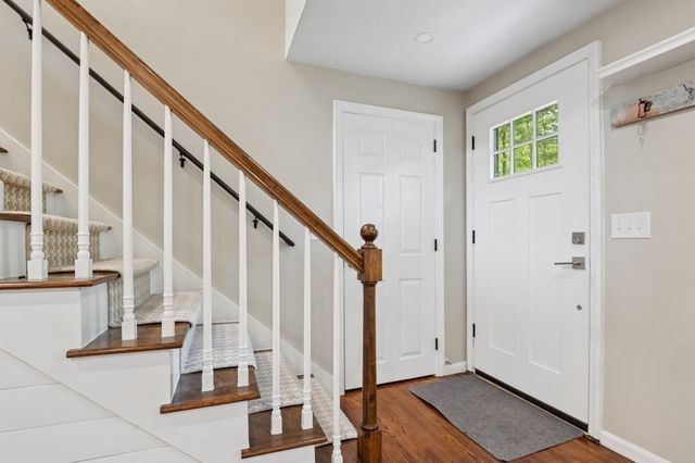 80 Webster St, Douglas, MA 01516