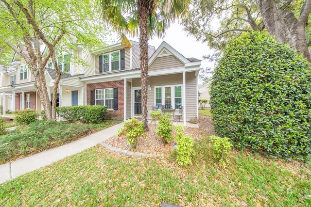 8106 Shadow Oak Drive, North Charleston, SC 29406