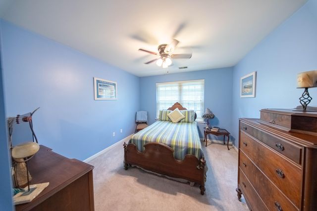 8106 Shadow Oak Drive, North Charleston, SC 29406
