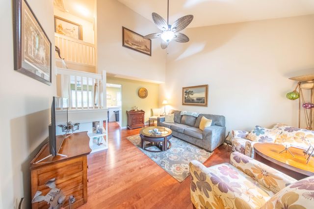 8106 Shadow Oak Drive, North Charleston, SC 29406