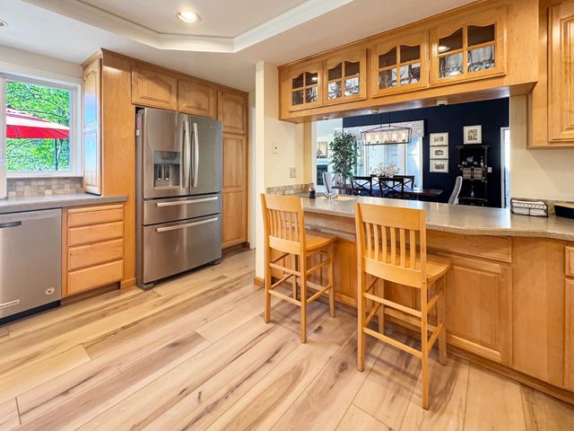 6200 Viewridge Dr, Auburn, CA 95602