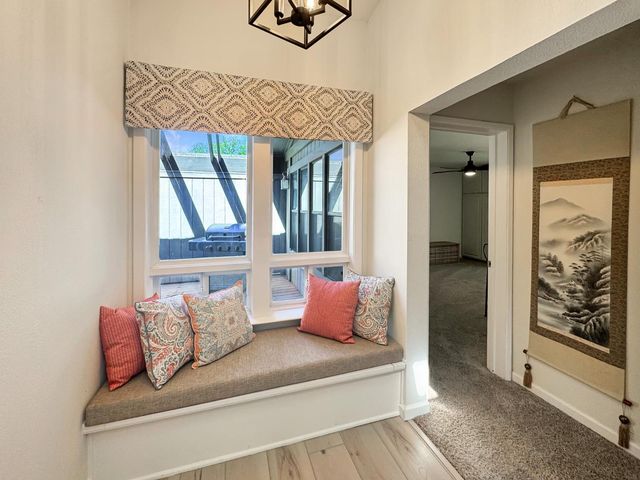 6200 Viewridge Dr, Auburn, CA 95602