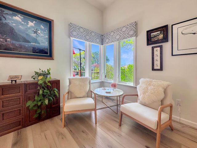 6200 Viewridge Dr, Auburn, CA 95602